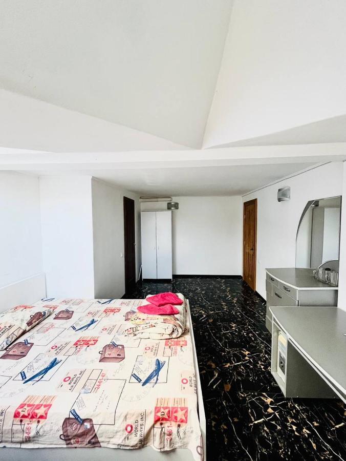 Apartamento Lemberg Relax House Exterior foto