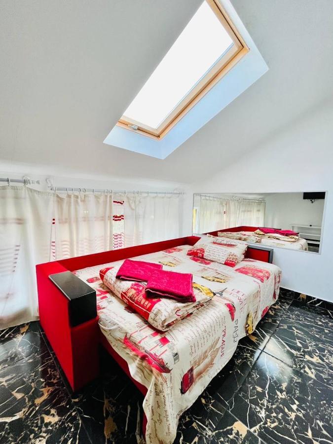 Apartamento Lemberg Relax House Exterior foto