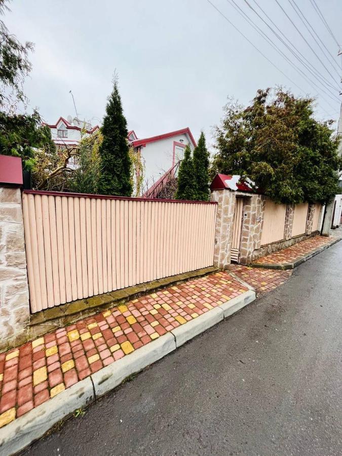 Apartamento Lemberg Relax House Exterior foto